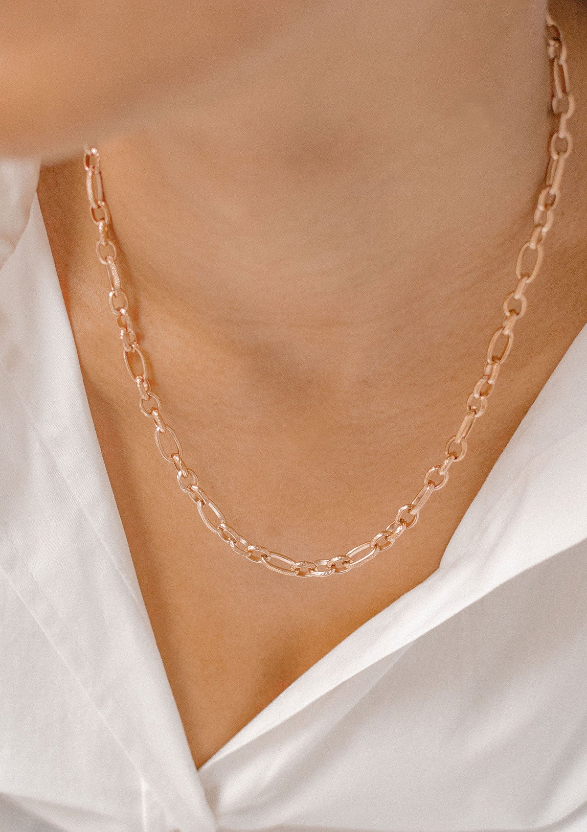 Chunky Oval Figaro Chain Necklace Rose Gold