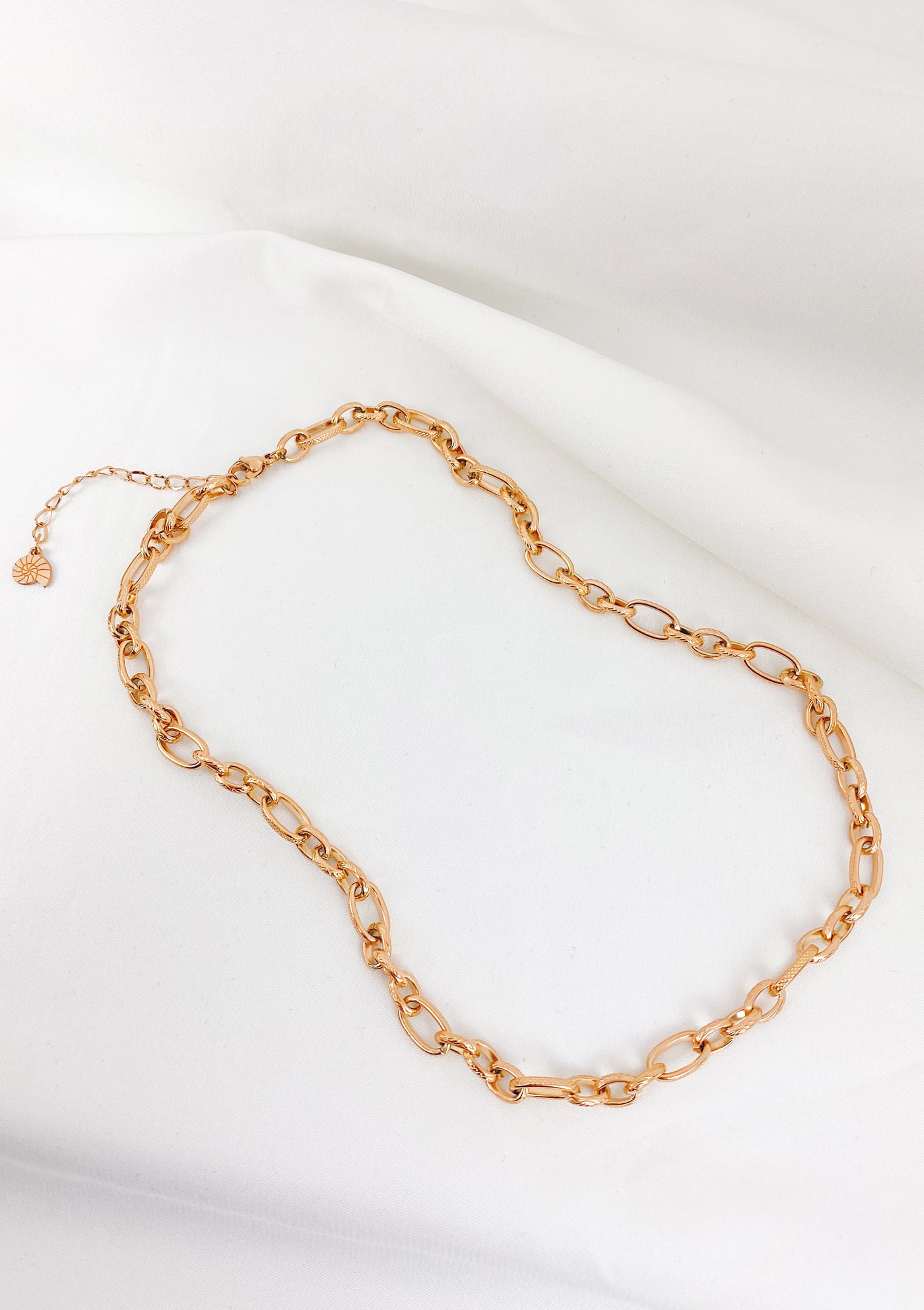 Chunky Oval Figaro Chain Necklace Rose Gold