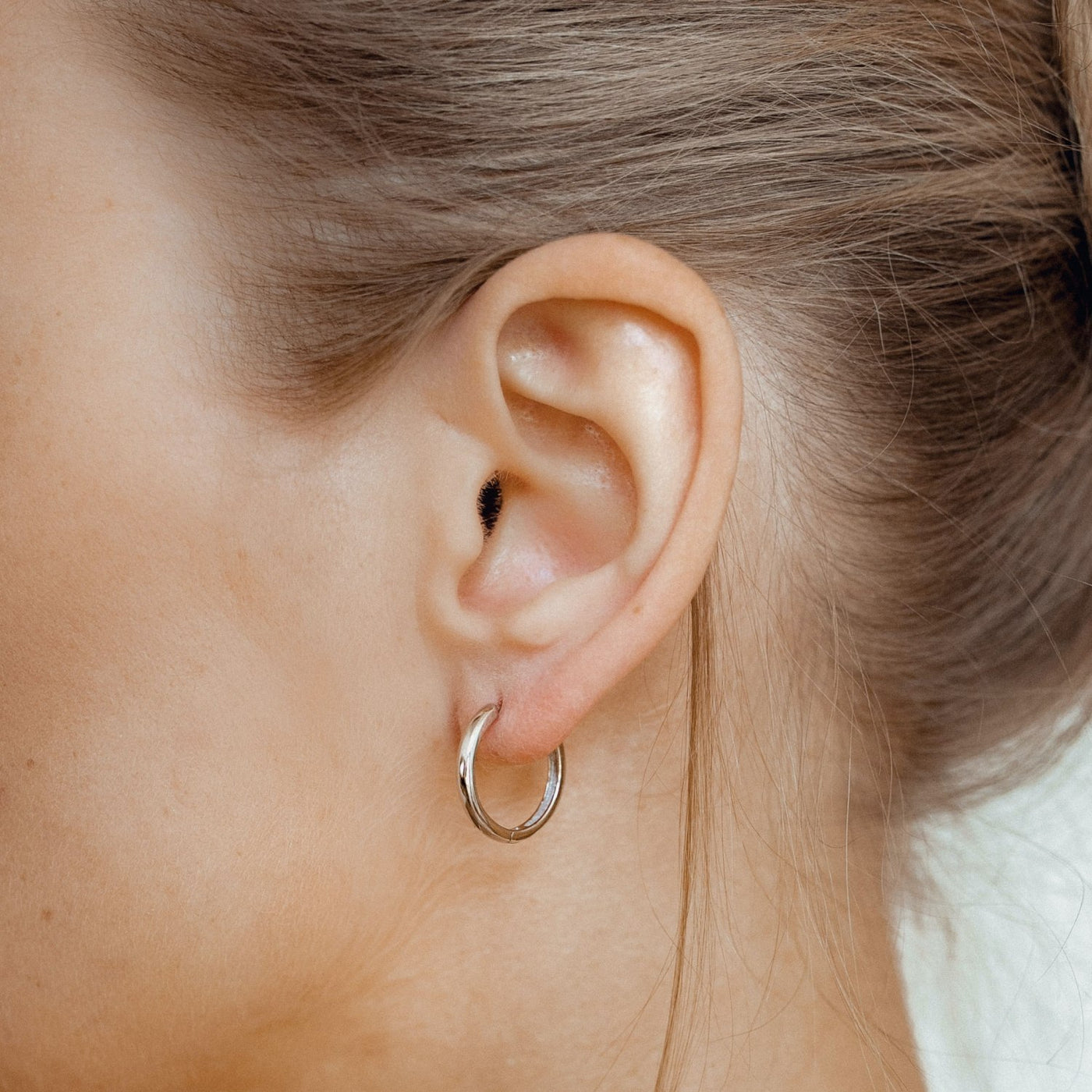 Mid Plain Hoop Earrings Sterling Silver Gold