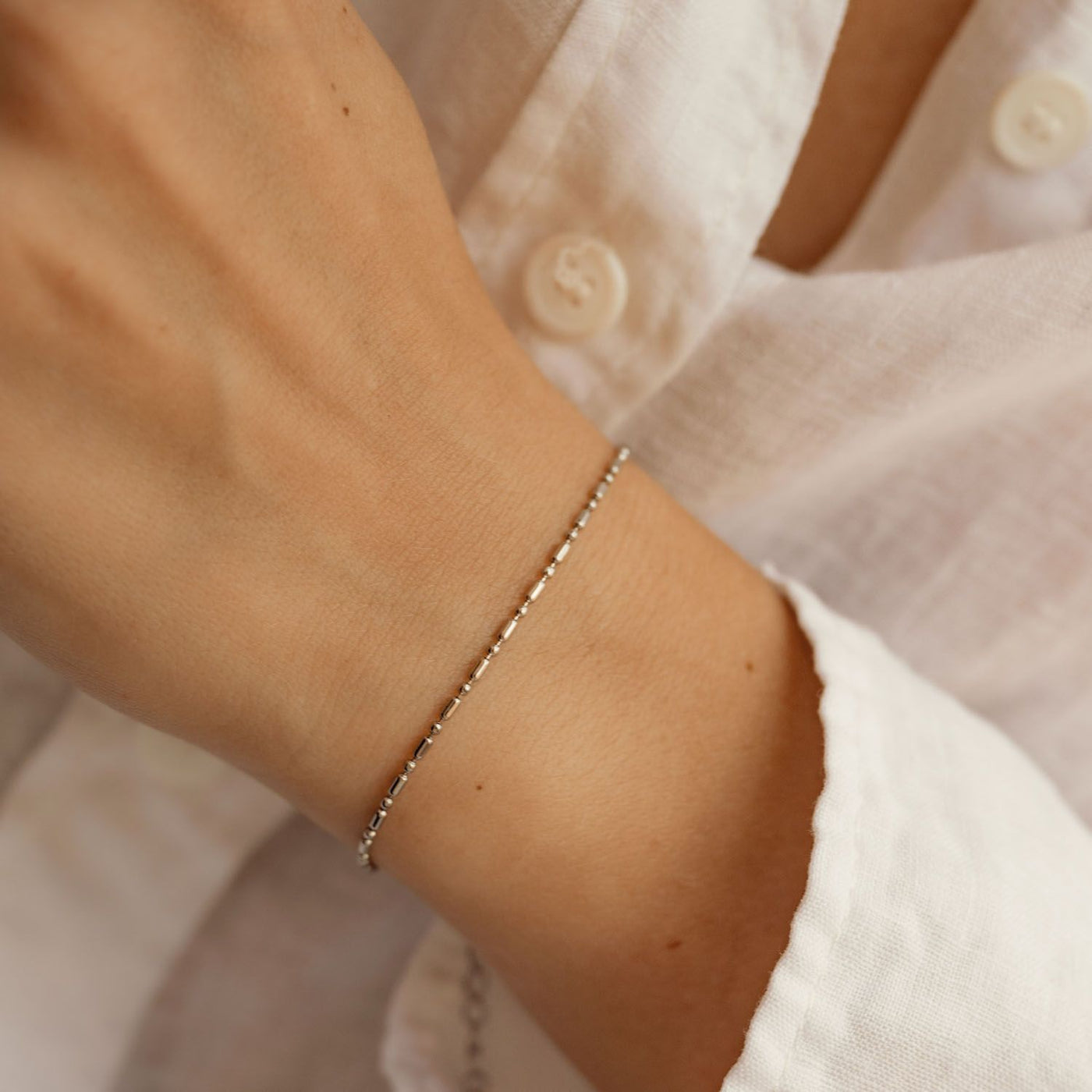 Bracelet Chaîne Perle et Barre en Argent