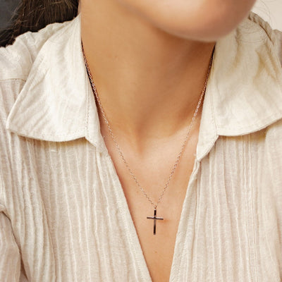 Cross Pendant Necklace Rose Gold