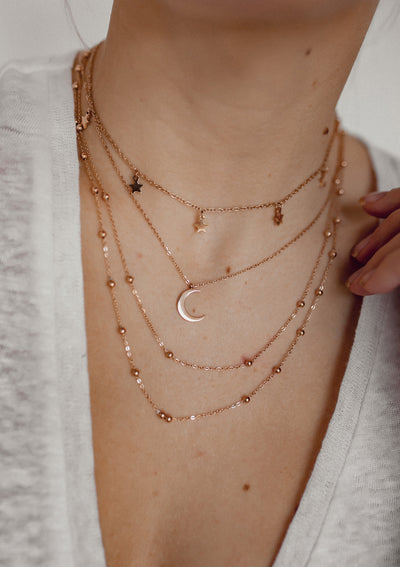 Delicate Star Necklace Rose Gold