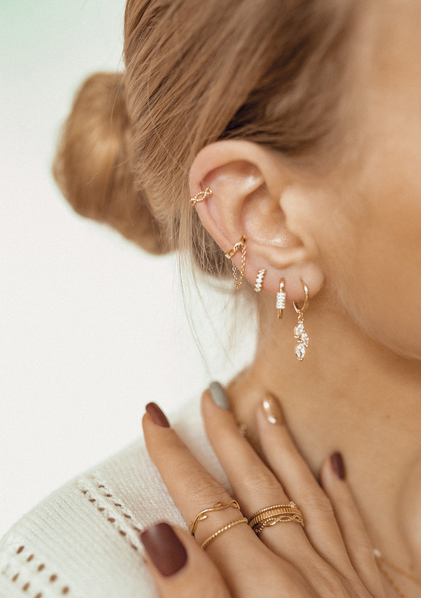 Doppelt Gedrehter Ear Cuff Ohrring Sterlingsilber in Gold