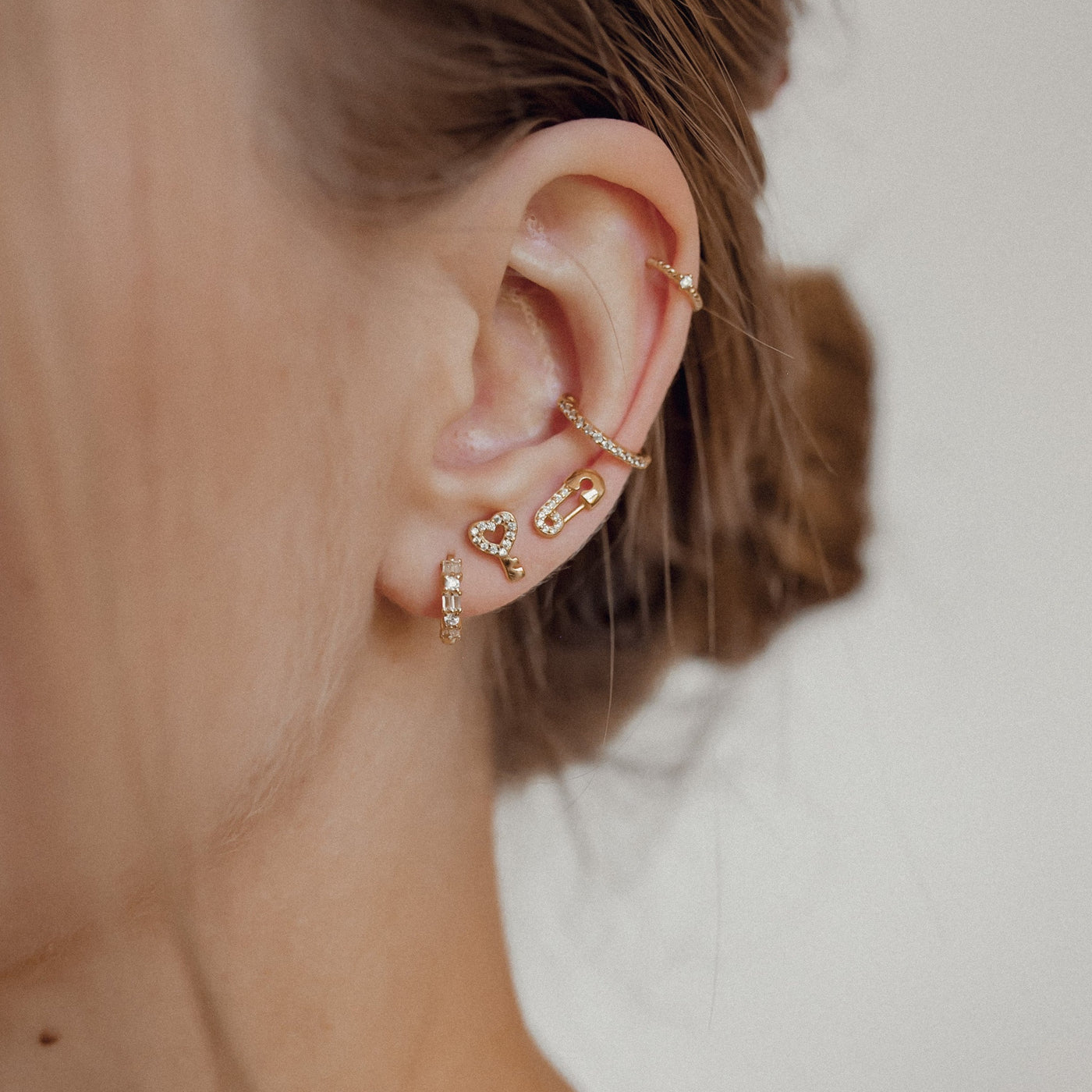 Zirkonia Ear Cuff Kordeldesign Sterlingsilber in Gold