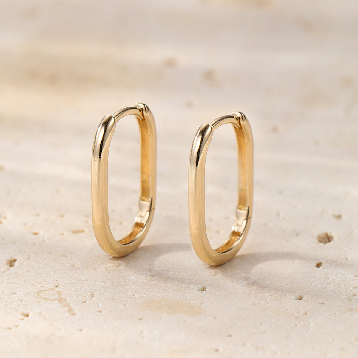 Infinity Oval Huggie Earrings 14K Gold