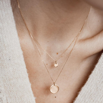 Ovala Pendant Necklace 14K