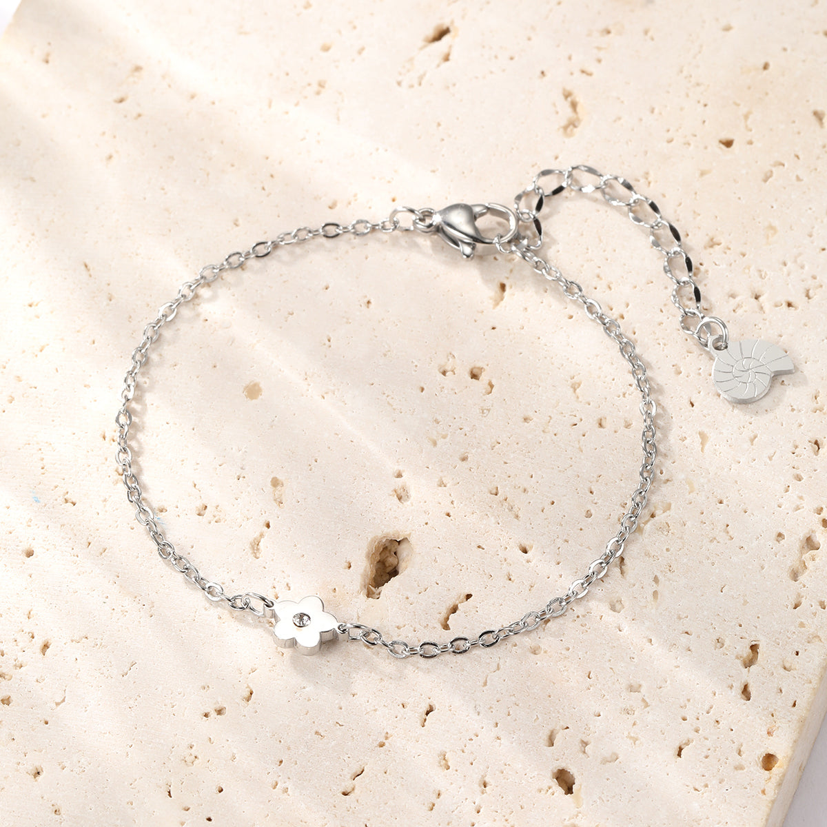 Bracelet Petite Fleur en Or