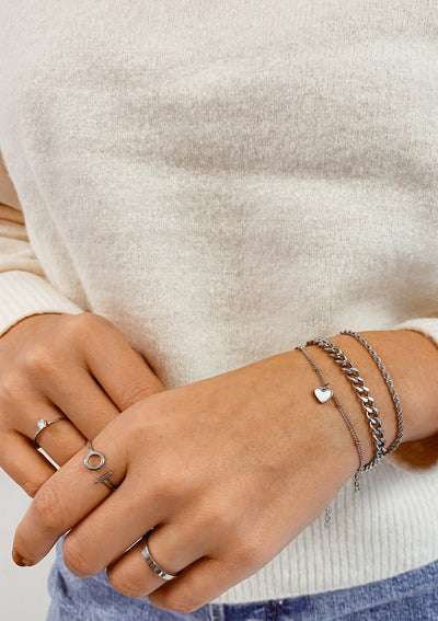 Brazalete de Cadena con Colgante Corazón Concha en Plata