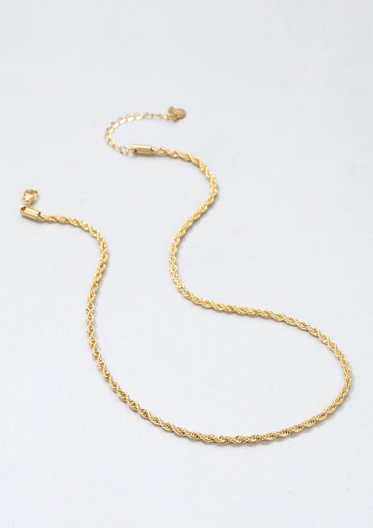 Thin Twist Chain Necklace Gold