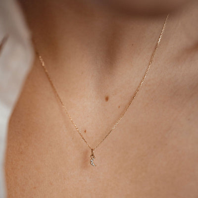 Renewal Pendant Necklace 9K Gold