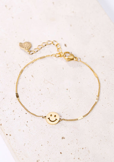 Smiley Face Pendant Chain Bracelet Gold