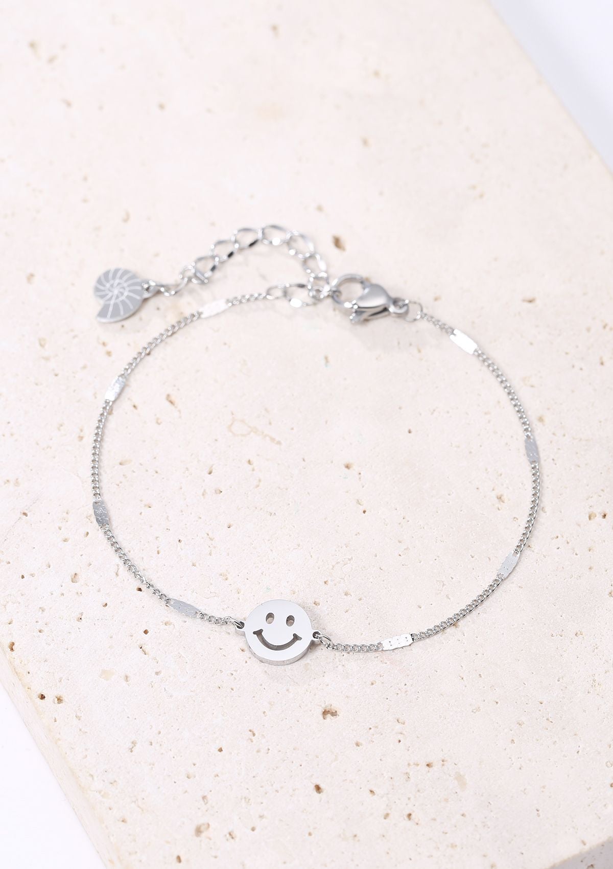 Smiley Face Pendant Chain Bracelet Silver